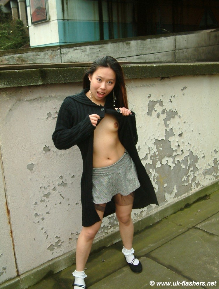 Asian Amateur Exhibitionists - Exhibitionist Chinese Teen | Asia Collection